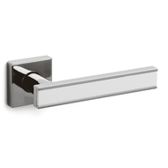 EDGE Door Handle With Yale Key Hole - B